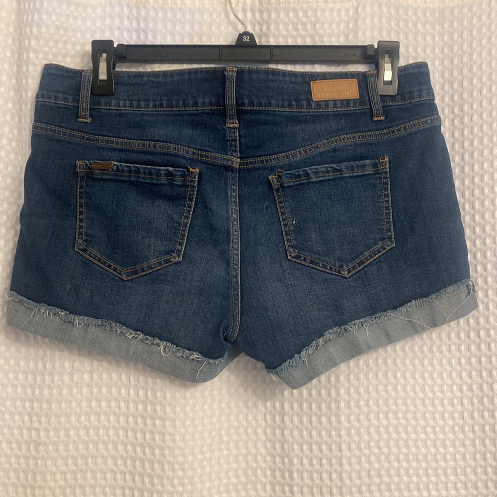 Celebrity Pink Blue Jean Shorts with Cuffed Hems - Picture 2 of 3